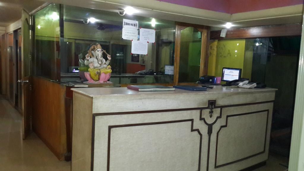 Rupasi Bangla Hotel Kolkata Luaran gambar