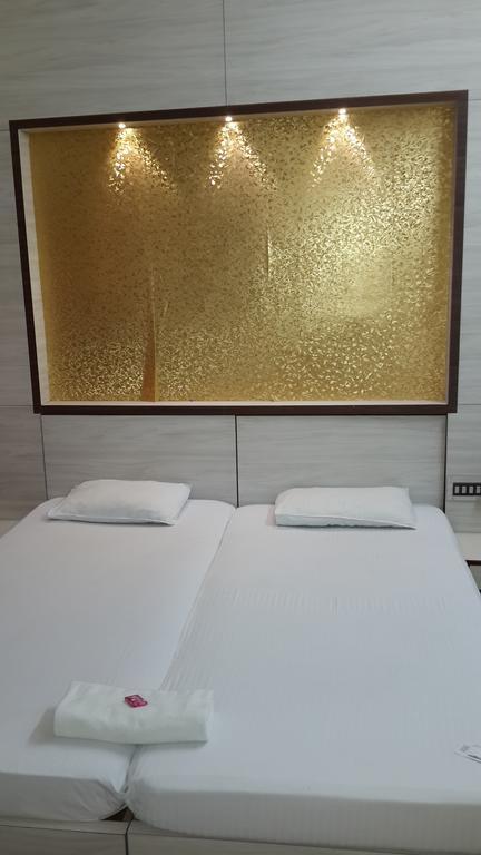 Rupasi Bangla Hotel Kolkata Bilik gambar