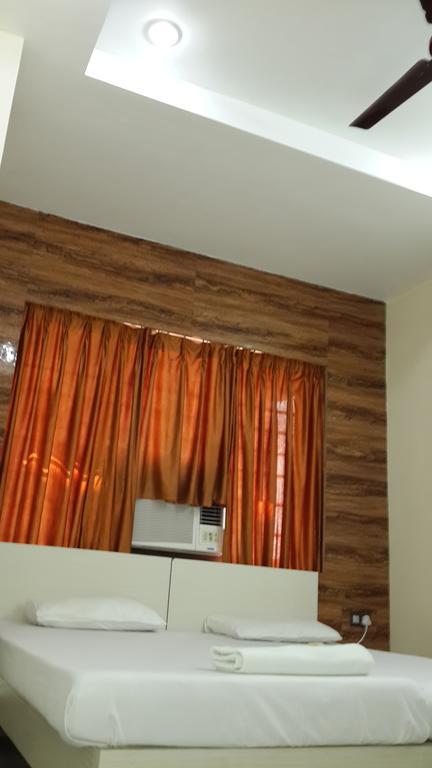 Rupasi Bangla Hotel Kolkata Bilik gambar