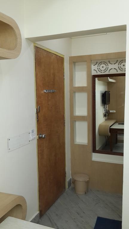 Rupasi Bangla Hotel Kolkata Bilik gambar
