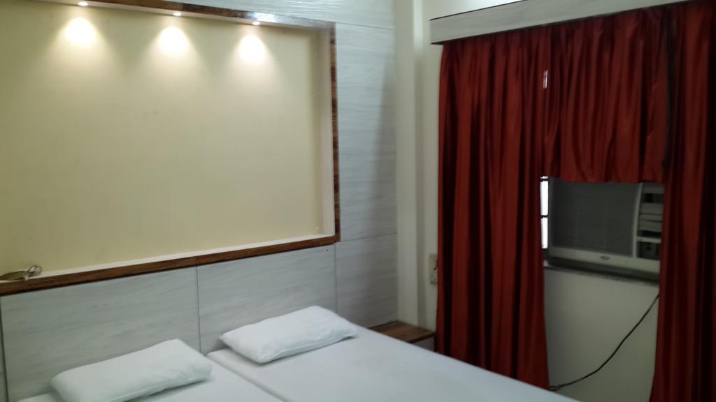 Rupasi Bangla Hotel Kolkata Bilik gambar