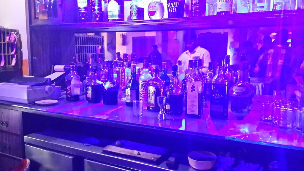 Rupasi Bangla Hotel Kolkata Luaran gambar